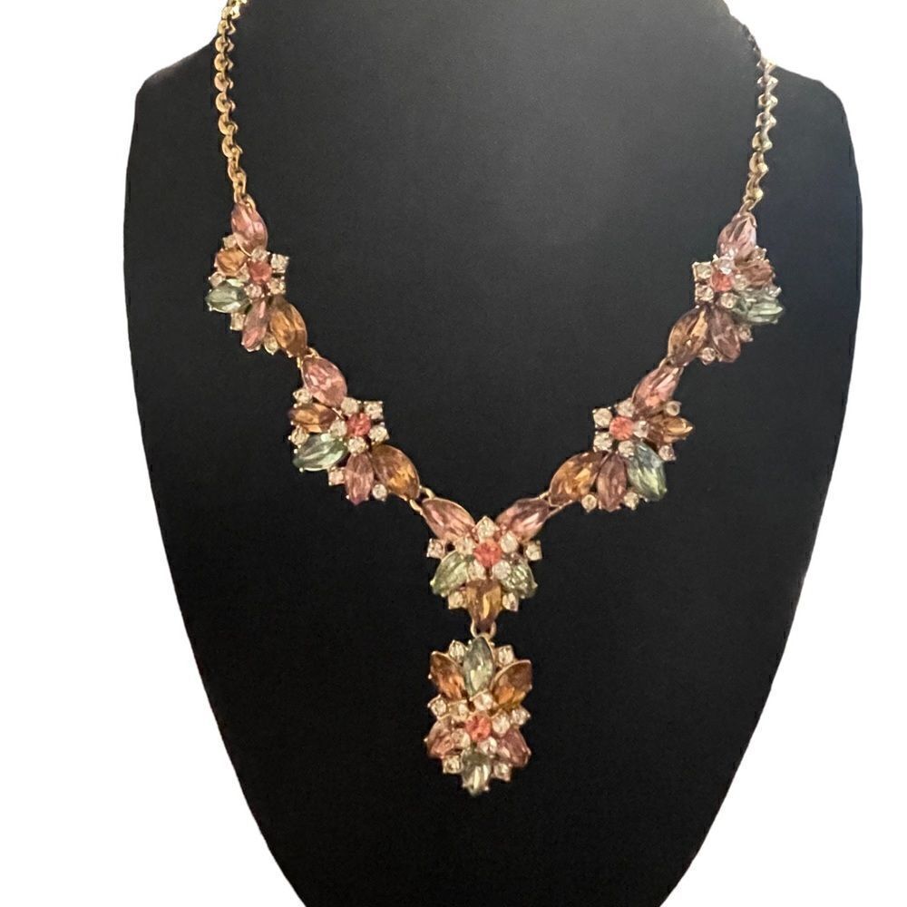 NWOT Charter Club multi colour cluster crystal lariat necklace
